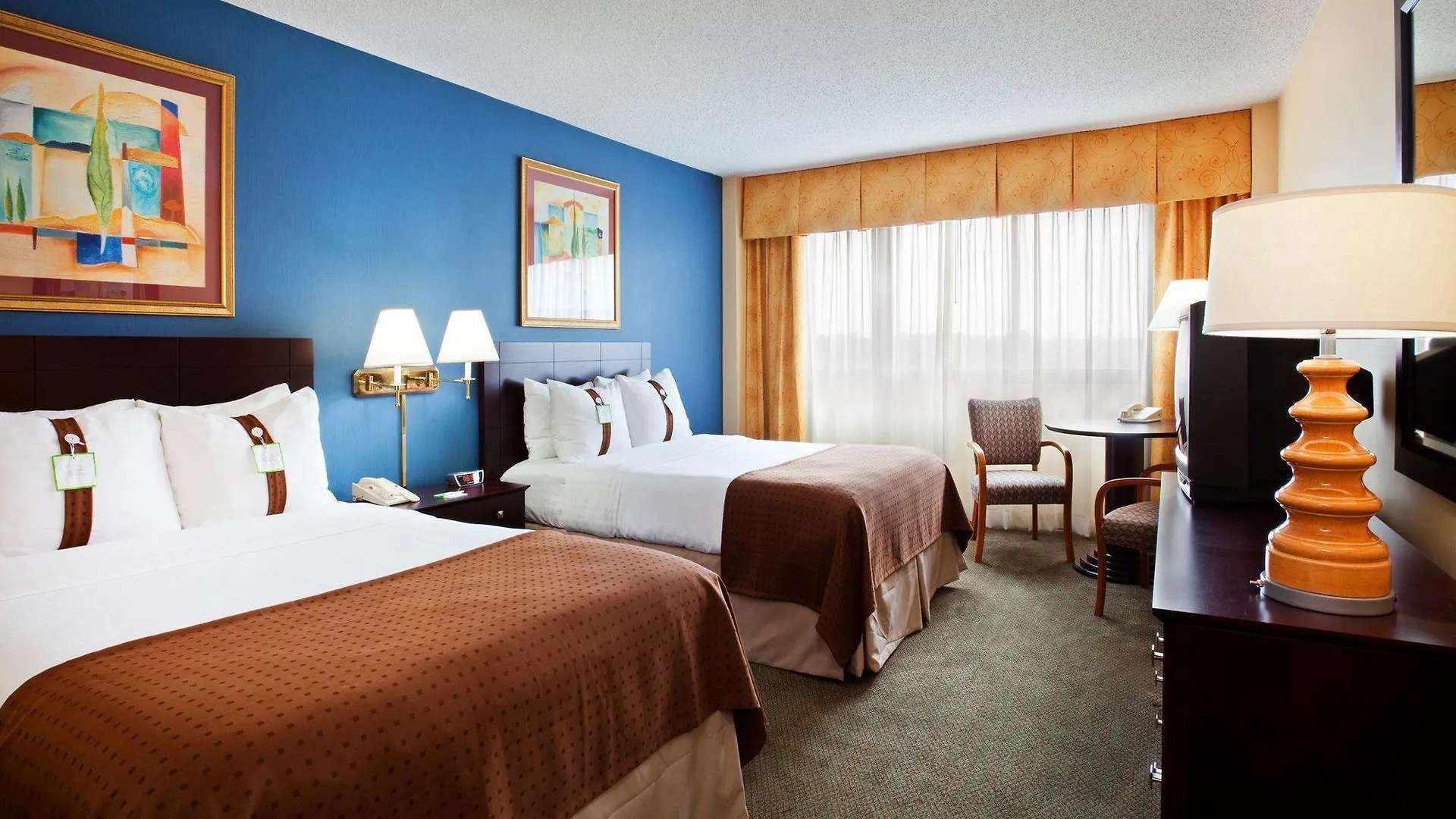 Nashville Airport Marriott 4*,