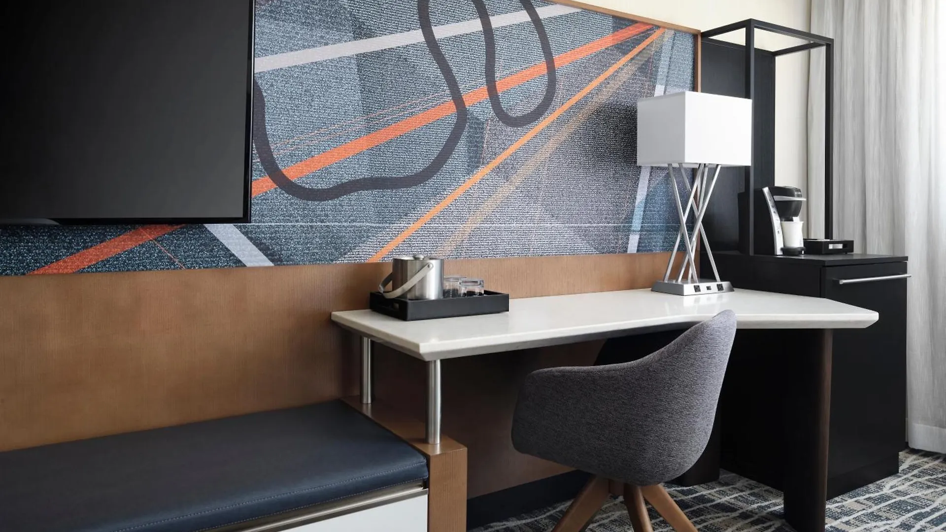 Nashville Airport Marriott 4*,